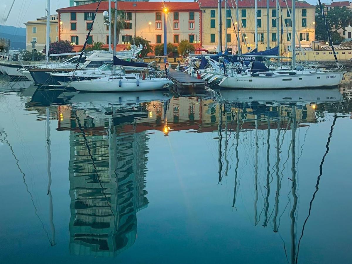 Апартаменти A Casa Di Pizz - Bilocale Con Parcheggio Privato Савона Екстер'єр фото